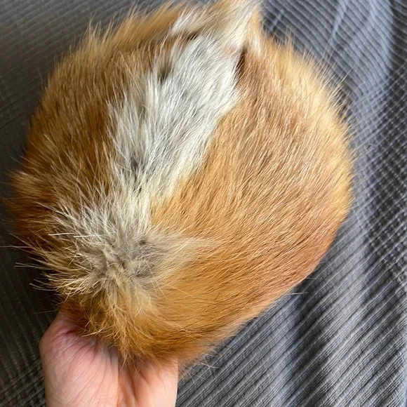 Real Siberian real fur hat, so elegant and sophisticated hat - Picture 2 of 5